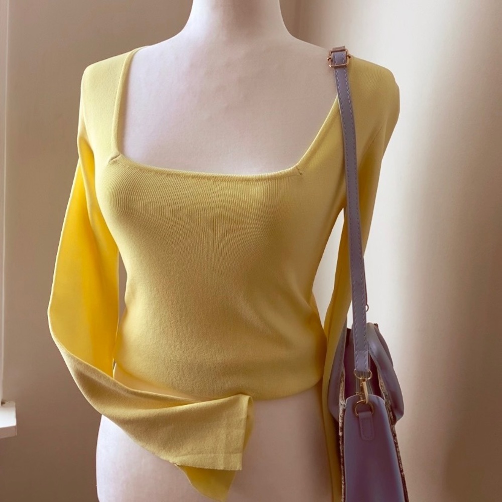 Yellow Square Line Neck Long Sleeve top